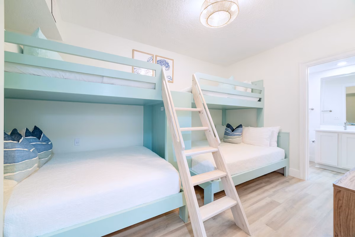 Bunk room